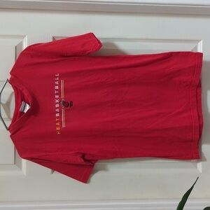 NBA Men's Red Short Sleeve Miami Heat Embroidered Tee Size Medium 100% Cotton
